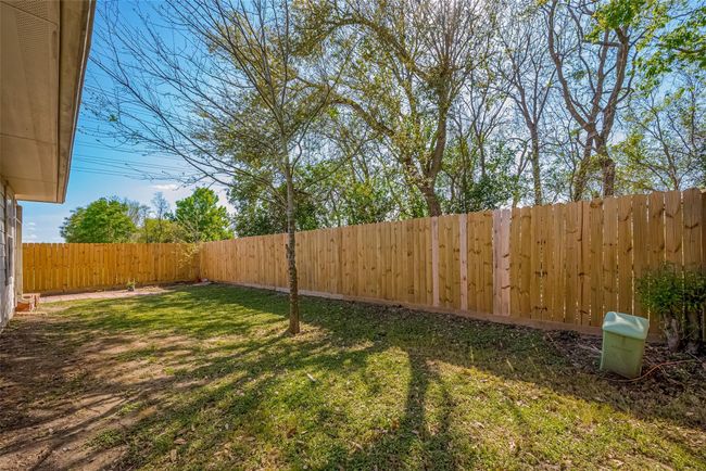 9622 Sugarblossom Ln, House other with 4 bedrooms, 2 bathrooms and 2 parking in Sugar Land TX | Image 27
