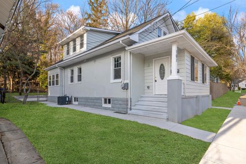 107 Rossell St, MOUNT HOLLY, NJ, 08060-1445 | Card Image