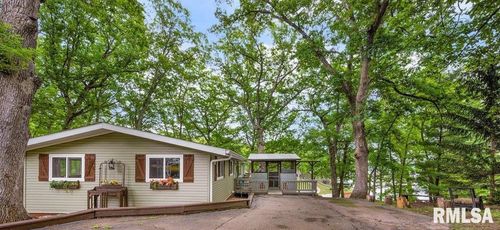 242 Green Leaf Ct, Dahinda, IL, 61428-9749 | Card Image
