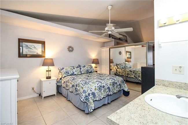 APT-306 - 826 Wiggins Pass Rd, Condo with 1 bedrooms, 1 bathrooms and 1 parking in NAPLES FL | Image 22