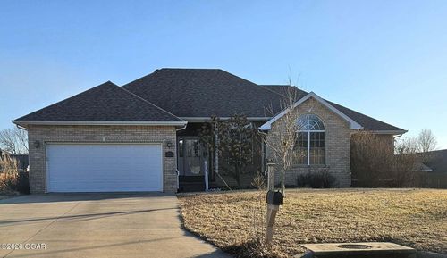 1918 Windsor Dr, Pittsburg, KS, 66762-3567 | Card Image