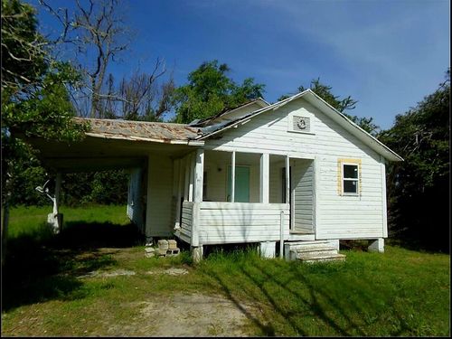 10 Green Ave, Greensboro, FL, 32330 | Card Image