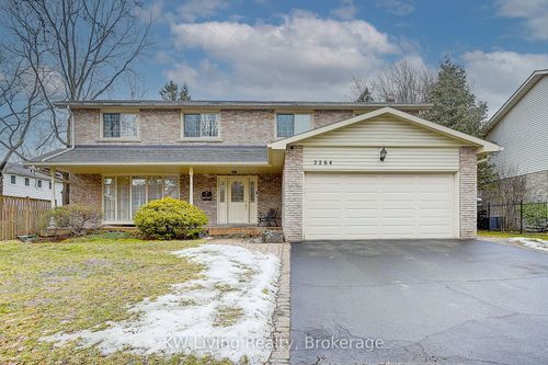 2264 Bethnal Green Rd, Oakville, ON, L6J5J9 | Card Image