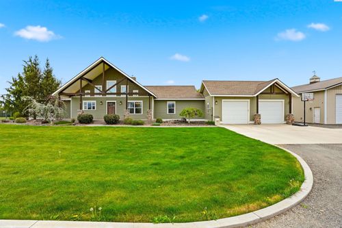 230 Albro Rd., Sunnyside, WA, 98944 | Card Image