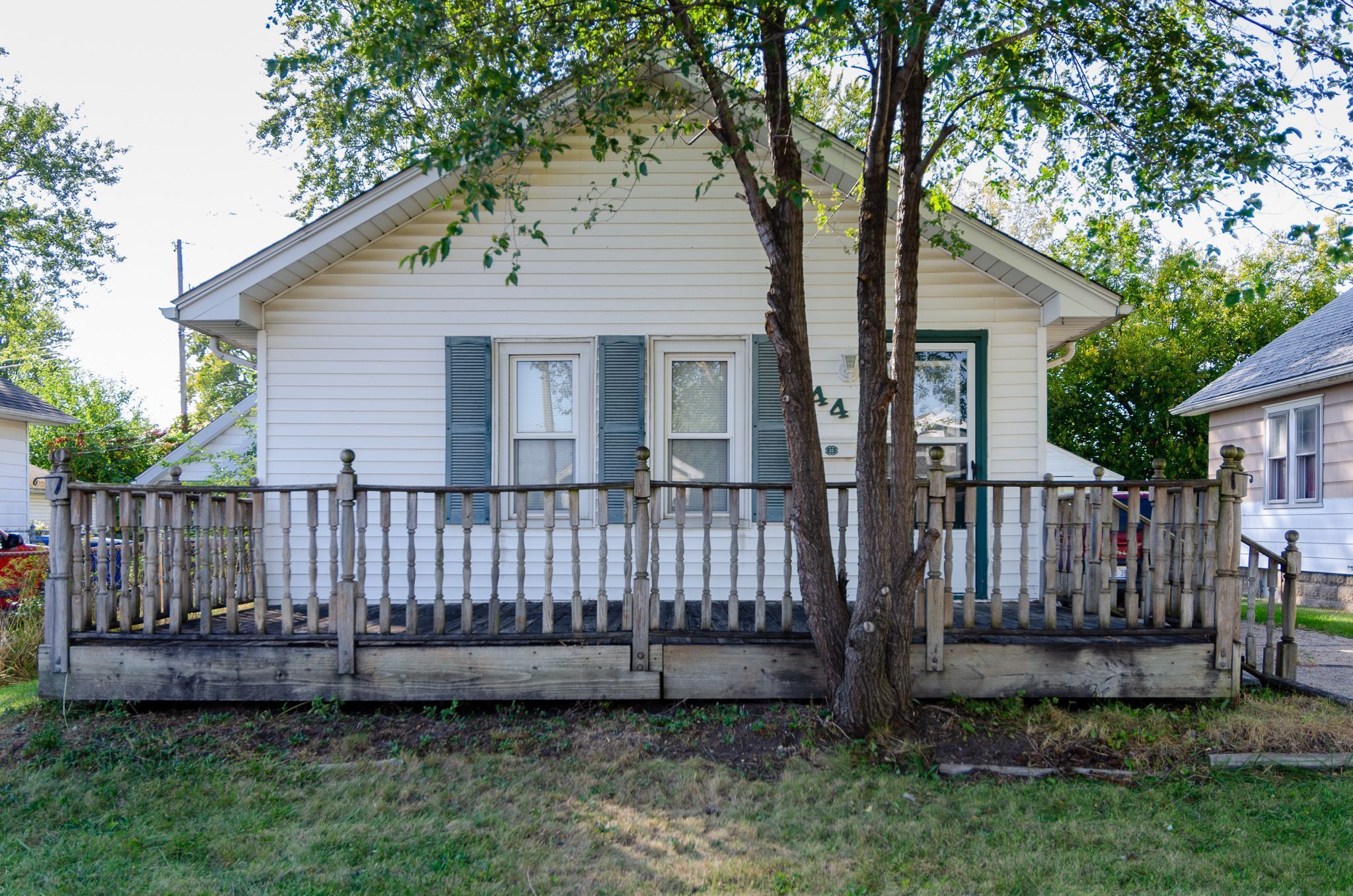 End Ave, Waterford, MI 48328