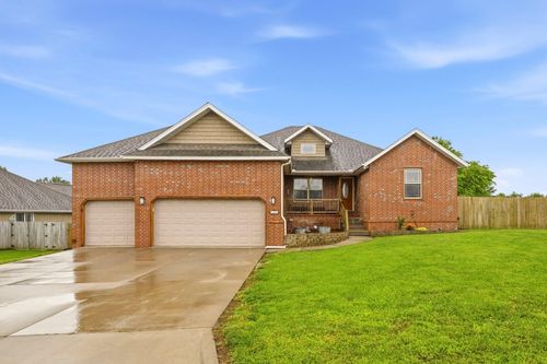 109 Long Dr, Willard, MO, 65781-9126 | Card Image