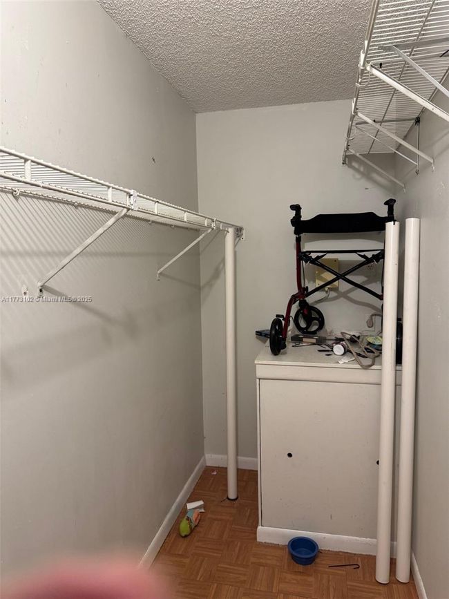 APT-105C - 1401 Sw 134 Th Way, Condo with 2 bedrooms, 2 bathrooms and null parking in Pembroke Pines FL | Image 8