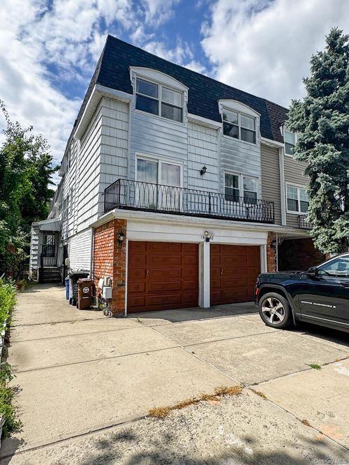 2-15-80 Waters Edge Drive, New York, NY, 11360 | Card Image