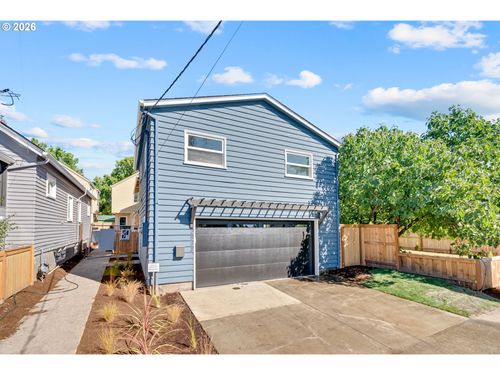 2532 Se 18th Ave, Portland, OR, 97202-1118 | Card Image