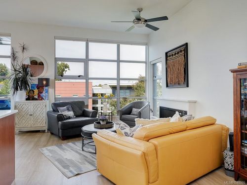 401-797 Tyee Rd, Victoria, BC, V9A7R4 | Card Image