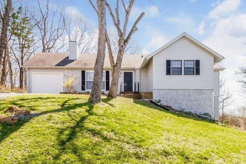 5001 Pebble Creek Dr, Antioch, TN, 37013-1813 | Card Image
