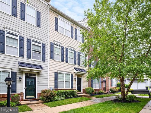 1390 Parish Ave, CLAYMONT, DE, 19703-3329 | Card Image