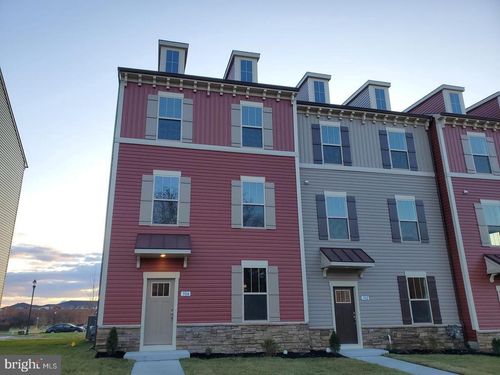 304 Faversham Pl, FREDERICK, MD, 21701-5140 | Card Image