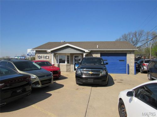 200 Dreith Dr, Alton, IL, 62002-2001 | Card Image