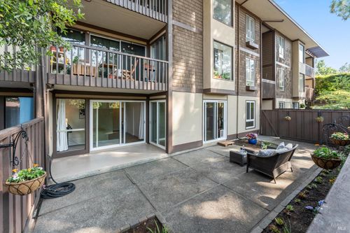81 Forest Lane, San Rafael, CA, 94903 | Card Image
