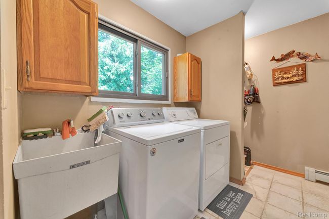 laundry.jpg | Image 30