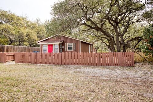 1822 Pace Ave, Ingleside, TX, 78362-9765 | Card Image