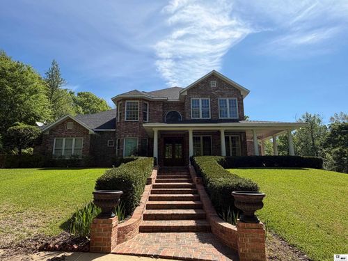 327 Jefferson Oaks Dr, Ruston, LA, 71270-7080 | Card Image