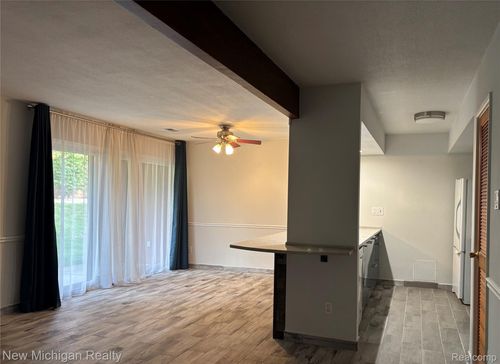 45-2407 Packard Street, Ann Arbor, MI, 48104 | Card Image