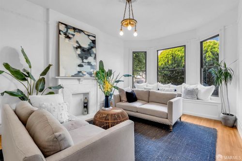 573 Waller St, San Francisco, CA, 94117-3367 | Card Image