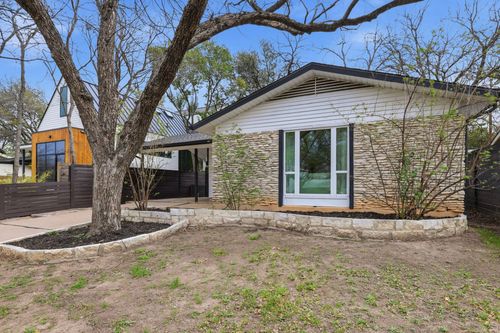 2905 Brinwood Ave, Austin, TX, 78704-6313 | Card Image