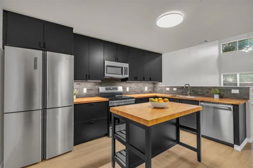 9731 Wake Bridge Dr, Frisco, TX, 75035-4732 | Card Image