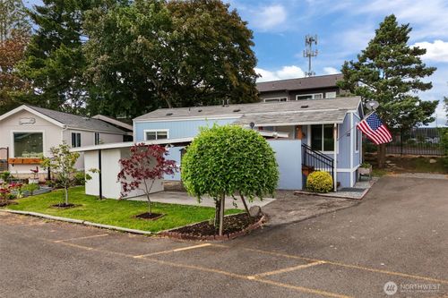 12-14322 Admiralty Way, Lynnwood, WA, 98087-1737 | Card Image