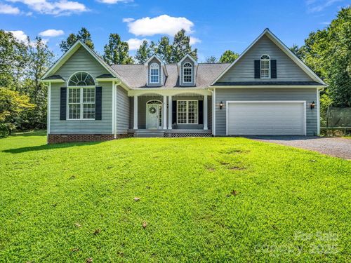291 Holly Forest Dr, Rutherfordton, NC, 28139-8497 | Card Image