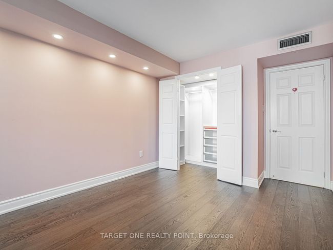 608 - 65 Spring Garden Ave, Condo with 4 bedrooms, 2 bathrooms and 1 parking in North York ON | Image 26