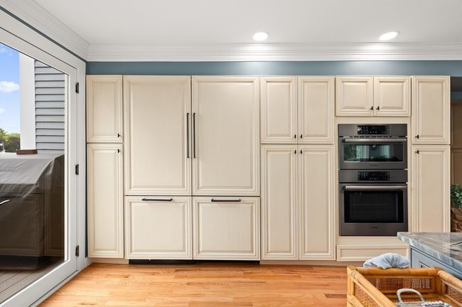 UNIT-3 - 1 Deer Island St, Condo with 2 bedrooms, 3 bathrooms and 2 parking in Amesbury MA | Image 22