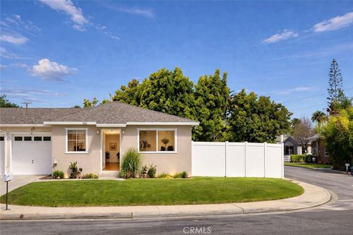 1869 Tustin Avenue, Costa Mesa, CA, 92627 | Card Image