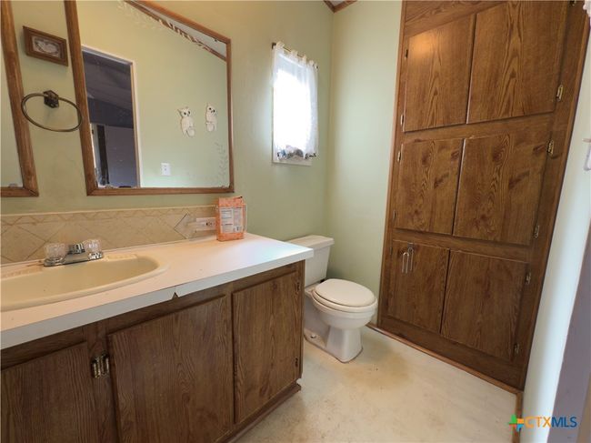 406 Jonah Ln, House other with 2 bedrooms, 2 bathrooms and null parking in Mcgregor TX | Image 19