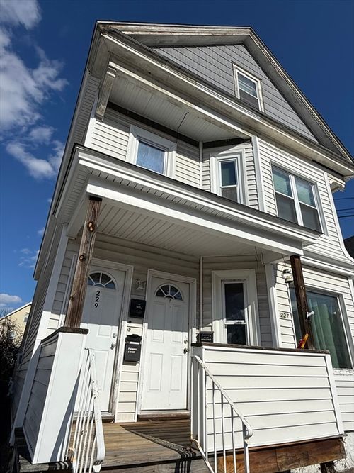 f1-r-227 White St, Lowell, MA, 01854-2450 | Card Image