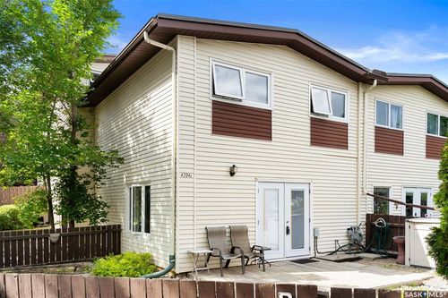 b-4204 Castle Rd, Regina, SK, S4S4W1 | Card Image