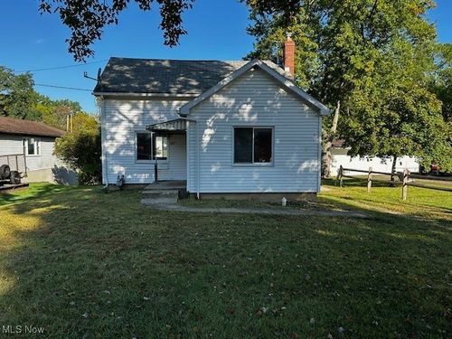 207 Gaylord St, Lodi, OH, 44254-1443 | Card Image