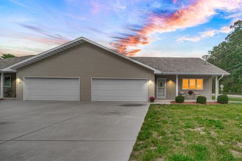 94 Riviera Dr, Michigan City, IN, 46360-6998 | Card Image