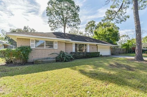 5511 Kinglet St, Houston, TX, 77096-5016 | Card Image