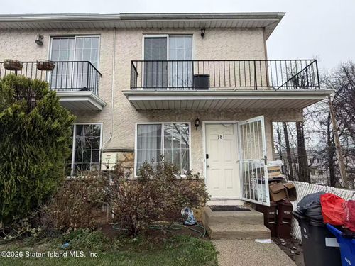 181 Skyline Dr, Staten Island, NY, 10304-4720 | Card Image