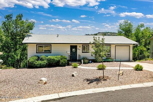 439 Canyon Springs Rd, Prescott, AZ, 86303-4117 | Card Image