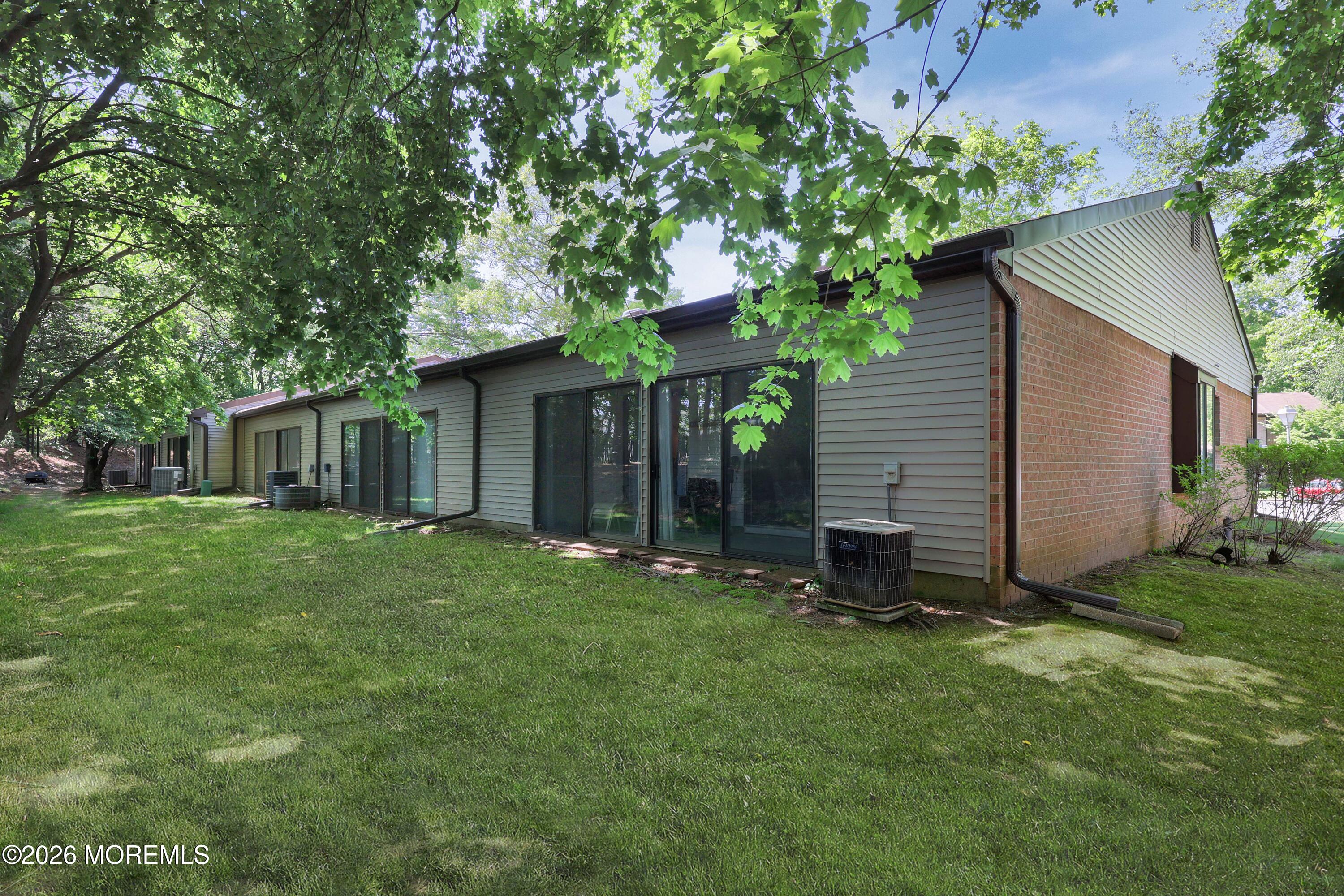 Residential in Manalapan 4