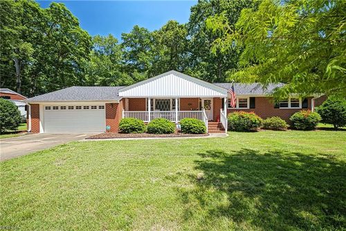 3513 Gentle Rd, Portsmouth, VA, 23703-3401 | Card Image