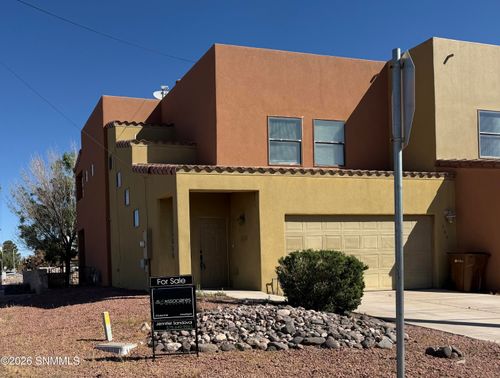 560 El Molino Boulevard, Las Cruces, NM, 88005 | Card Image