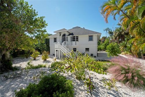 2011 Mitzi Ln, SANIBEL, FL, 33957-4114 | Card Image