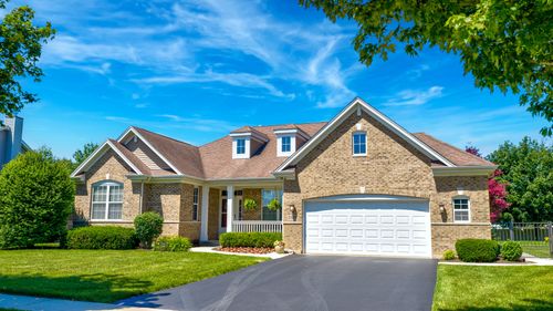 2520 Wall St, Mchenry, IL, 60051-3659 | Card Image