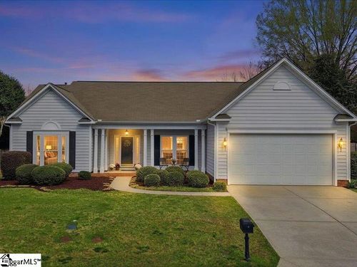 4 Willow Oak Ct, Simpsonville, SC, 29681-4967 | Card Image