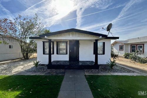 1311 E 18th St, Bakersfield, CA, 93305 | Card Image