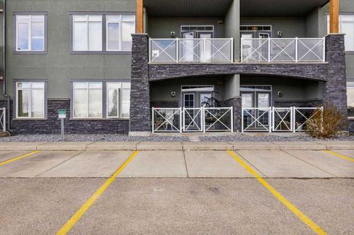 105-1005B Westmount Drive, Strathmore, AB, T1P0C3 | Card Image