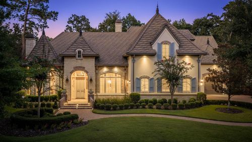 26 N Palmiera Cir, The Woodlands, TX, 77382-2801 | Card Image