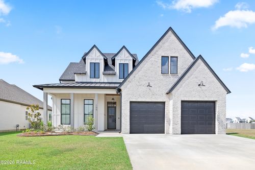 105 Queen Palm Cir, Youngsville, LA, 70592-5296 | Card Image