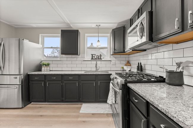 261 Detroit St, House other with 2 bedrooms, 1 bathrooms and null parking in Trenton MI | Image 18
